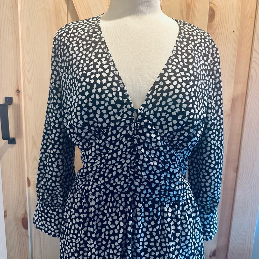 Wray NYC Stevie Dress in Gingko Scatter Print - Size  L